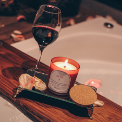 Vela aromática RUBY - vinho tinto, frutas vermelhas e jasmim - Slowbe