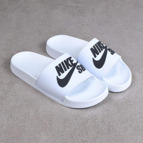 Chinelo Nike