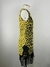 Vestido médio estampado animal print onça amarelo tamanho 40 Versace by Riachuelo - loja online