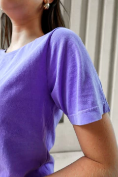 T-SHIRT ESTONADA LISA - ROXO - comprar online