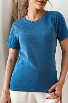 T-SHIRT ESTONADA LISA - AZUL PETRÓLEO - loja online