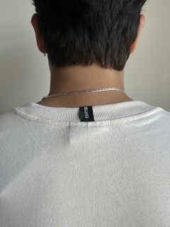 CAMISETA HYBE “EMBLEM” - BEGE na internet