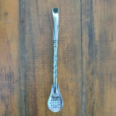 BOMBILLA PICO DE LORO CINCELADO