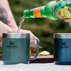 JARRO TERMICO STANLEY CAMP MUG VERDE 350 ML - oroverdeyerbateca