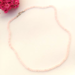 Colar de Pedras Naturais Quartzo Rosa