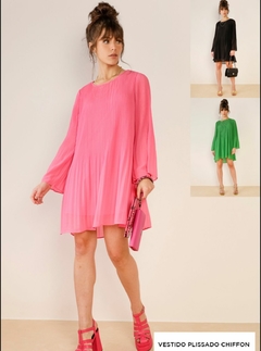 VESTIDO CURTO AMPLO PLISSADO CHIFFON PRETO 36 - MAMÔ