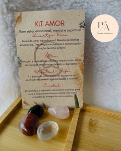 Kit Proteção, bandeja em madeira, vela aromática lata indiana, incensário e kit de pedras - comprar online