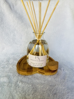 Difusor de ambiente garrafa 500 mls com 5 varetas de fibra de algodão 25 cm ou 10 varetas em bambu