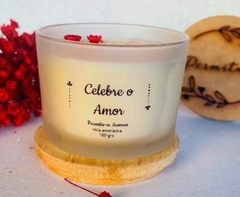 Vela aromática personalizada com nome, frase ou mensagem✨ na internet