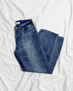 Calça reta Levi's - Tam.38