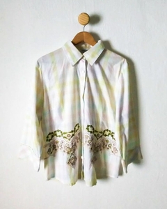 camisa vintage bordada_ Tam. G