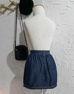 Minissaia evasê jeans -Tam. 44 - Catavintage Brechó