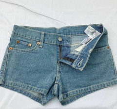 Short Hot pant LEVI'S- Tam. 36 - Catavintage Brechó