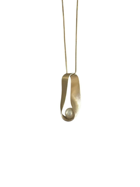 Colar Berço de Pérola banho ouro acetinado