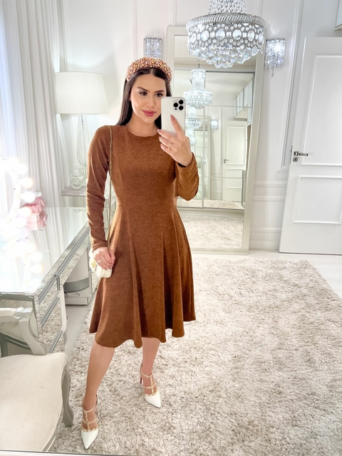 Vestido Liz Midi Evasê