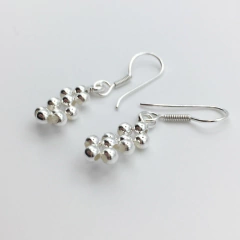 Arete tejido oval en internet