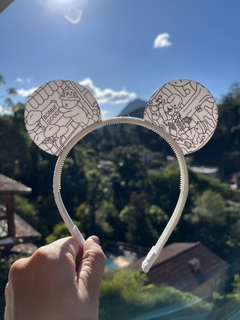 Tiara Bobbie Goods Orelhinha na internet