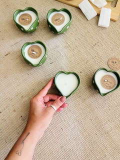 Vela Aromática Artesanal Coração na internet