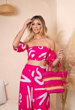 BOLSA PALHA COM DETALHE POMPOM - comprar online
