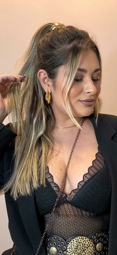 brinco gota semi jóia banhado no dourado na internet