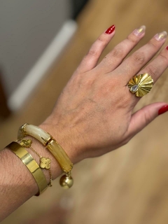 Imagem do Bracelete acrílico semi jóia