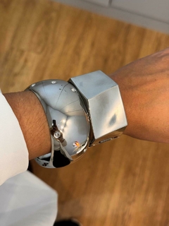 bracelete quadrado folheado a prata - AMORA ACESSÓRIOS
