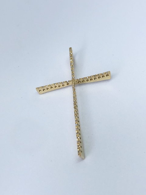 Pingente de Crucifixo em Ouro 18k e Diamantes