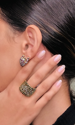 Anel em Ouro 18K e Diamantes na internet