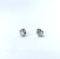 Brinco em Ouro Branco e Diamante - loja online