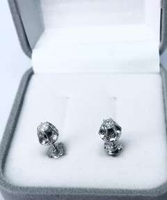 Brinco em Ouro Branco e Diamante