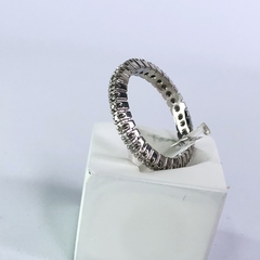 Aliança em Diamantes e Ouro Branco