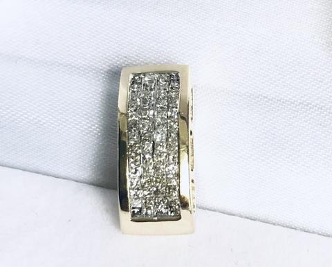 Pingente em Ouro 18k e Diamante