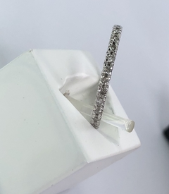 Anel Aliança em Ouro Branco e Diamantes - comprar online