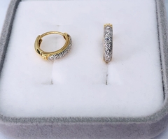 Brinco de Argola em Ouro 18k e Zircônia - Jolig | Joias de alta qualidade em ouro 18k, prata e pedras preciosas desde 1991