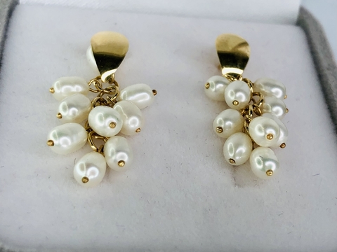 Brinco em Ouro 18k com Pérolas