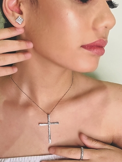 Brinco em Ouro Branco e Diamante - comprar online