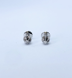 Brinco em Ouro Branco e Diamante - Jolig | Joias de alta qualidade em ouro 18k, prata e pedras preciosas desde 1991