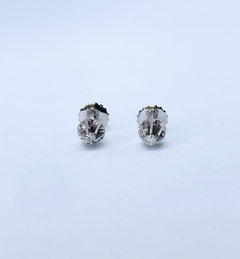 Brinco em Ouro Branco e Diamante - Jolig | Joias de alta qualidade em ouro 18k, prata e pedras preciosas desde 1991