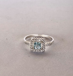 Anel Quadrado Azul e Branco em Prata 925 e Zircônia