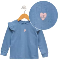 Remera corazon con alitas