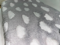 manta de piel nubes en internet