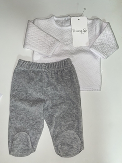 conjunto ajuar: bata gruesa de matelasse y ranita de plush