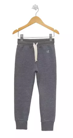 Jogging Clásico con bordado