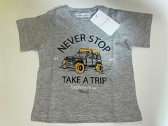 Remera Estampa camioneta - Pequeños Mimitos gualeguay
