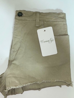 Shorts Gabardina Wanna go en internet