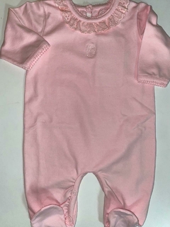 Enterio liviano con puntilla en el cuello. 0-3 meses.