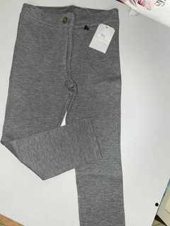 Pantalón tipo legging, punto roma. Talle 4 años.