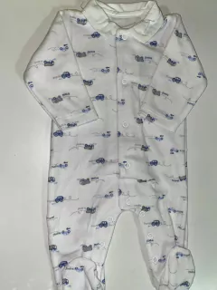 Enterito de plush estampado con cuellito polo