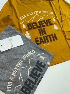 Remera "Believe in earth"