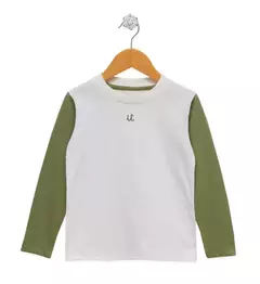 Remera mangas combinadas